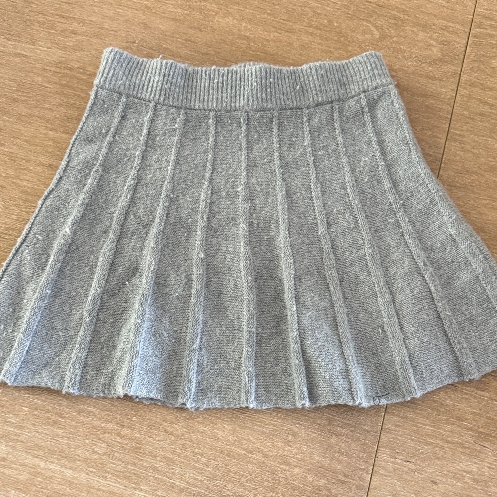 Gray Knit Pleated Skirt - girls A-Line